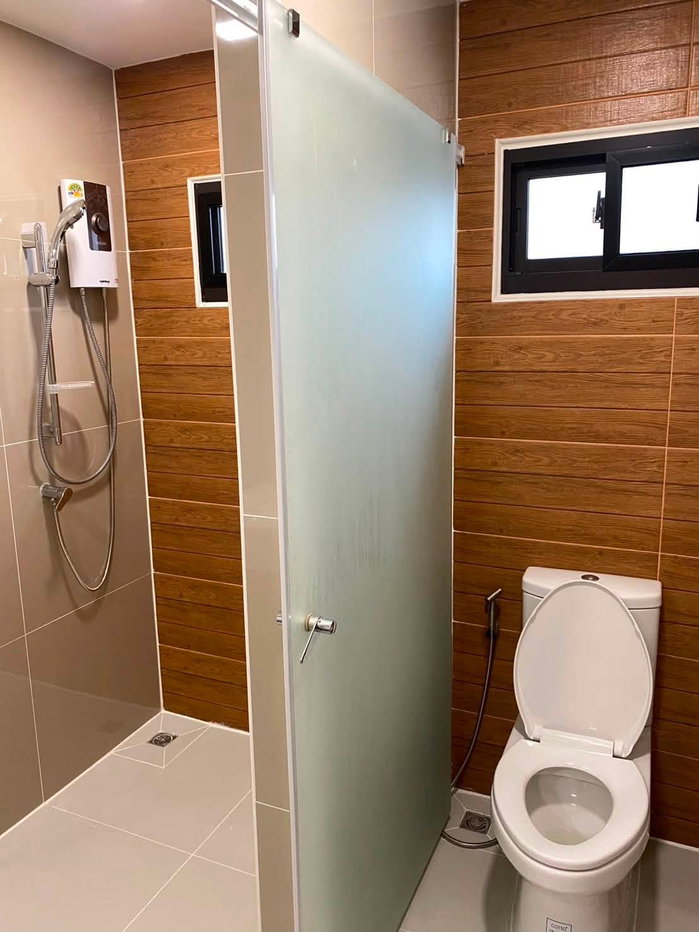 รูป 🏡✨ ให้เช่าทาวน์โฮม 2 ชั้น บ้านใหม่ในโครงการหรู ใกล้สนามบิน  #A7-T0261 - รูปที่ 17/19