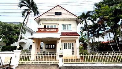 Houses for rent San Sai Chiang Mai : FOR RENT !!  Location : Chollada Land and House Park Chiangmai