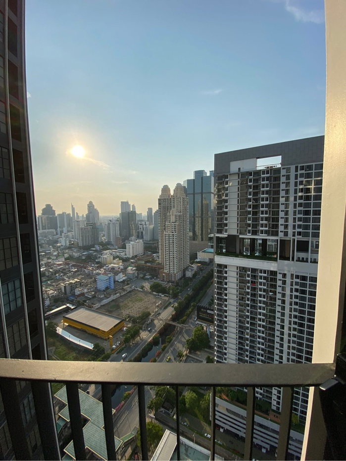 รูป 1 นอนชั้น สูง วิวสวย ห้อง Duplex  - รูปที่ 12/12
