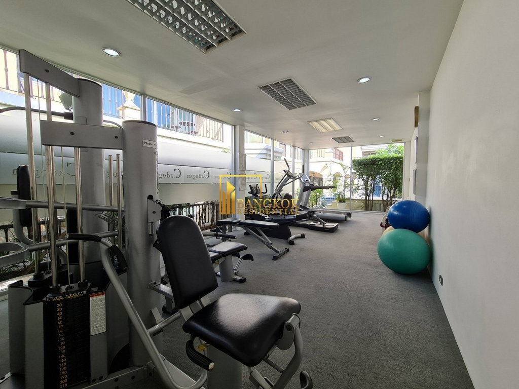 รูป The Cadogan Private Residence | Spacious 3 Bedroom Condo in Phrom Phong - BR4806CD - รูปที่ 32/36