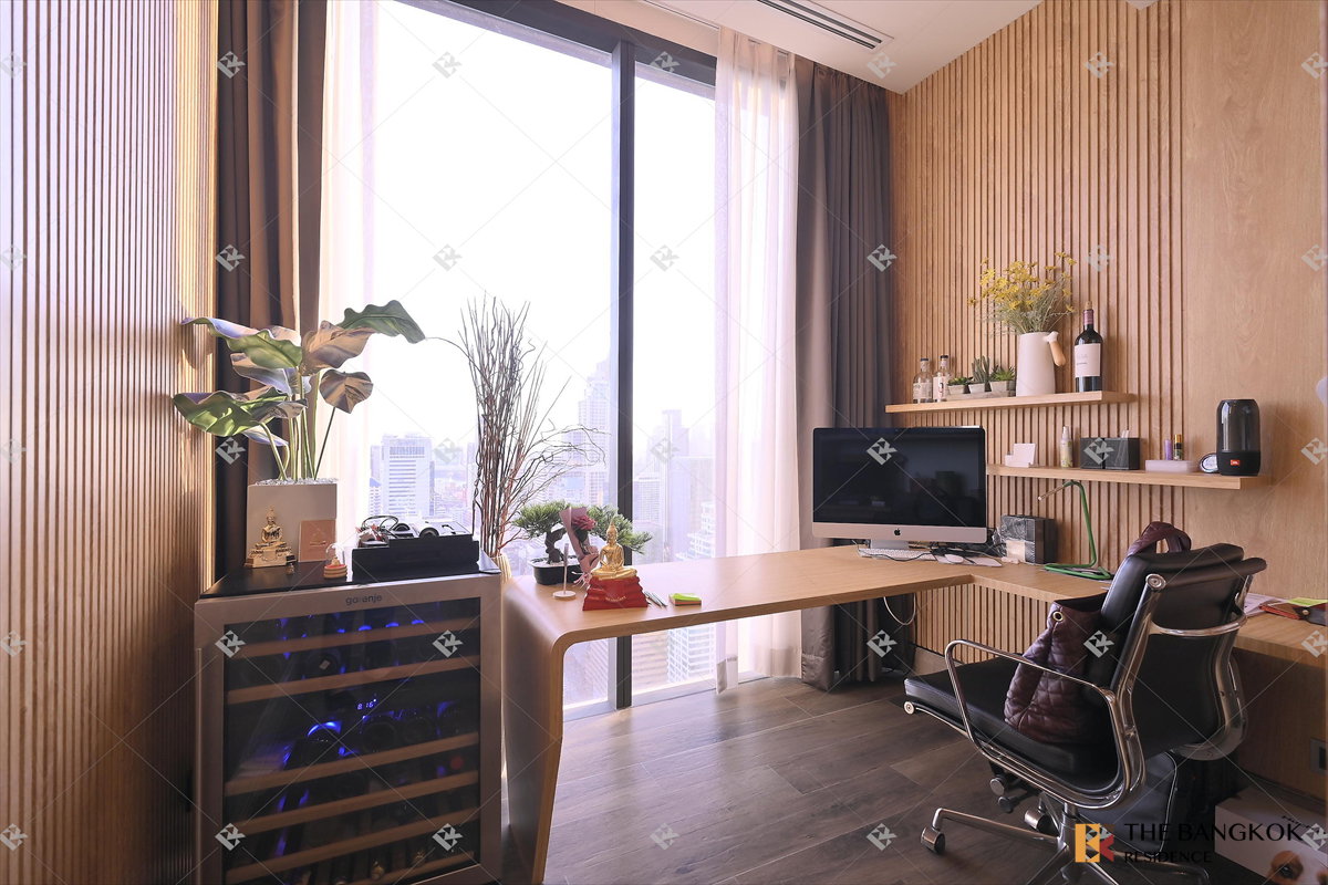 picture 🌆 Iconic High-Floor Penthouse at The Esse at Singha Complex - 19/30