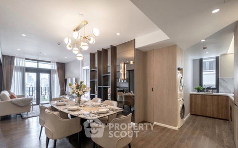 Pet-Friendly 2-BR Condo For Sale, Muniq Sukhumvit 23, 100m to MRT Sukhumvit (ID 3032789)