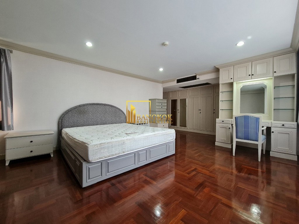 รูป Windsor Tower | 3 Bedroom Condo For Rent in Asoke - BR10490CD - รูปที่ 16/33