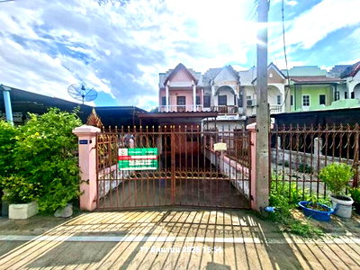 Townhouses for sale Lopburi : TOWN HOUSE 25.3 Sq.w. Muang Lop Buri Lopburi for 1M
