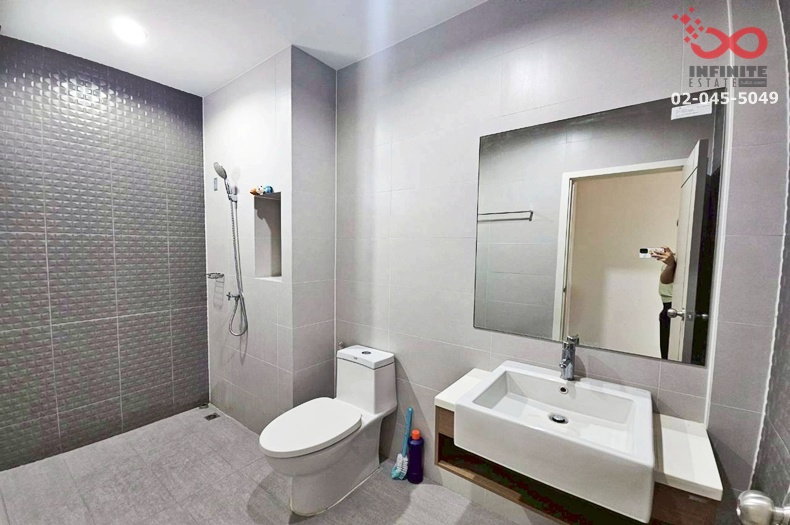 รูป ขายทาวน์โฮม 3ชั้น  หมู่บ้านสิริเฮาส์ รัชดา 18  ใจกลางเมือง ซอยลาดพร้าว 80 ใกล้ MRT ห้วยขวาง - รูปที่ 10/11