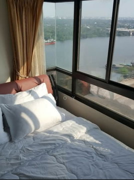 P-55470 Ready to Move in Condo for Rent Chao Phraya River View Lumpini Place Narathiwas-Chaopraya Line ID: @easythaihome 085-592-2897