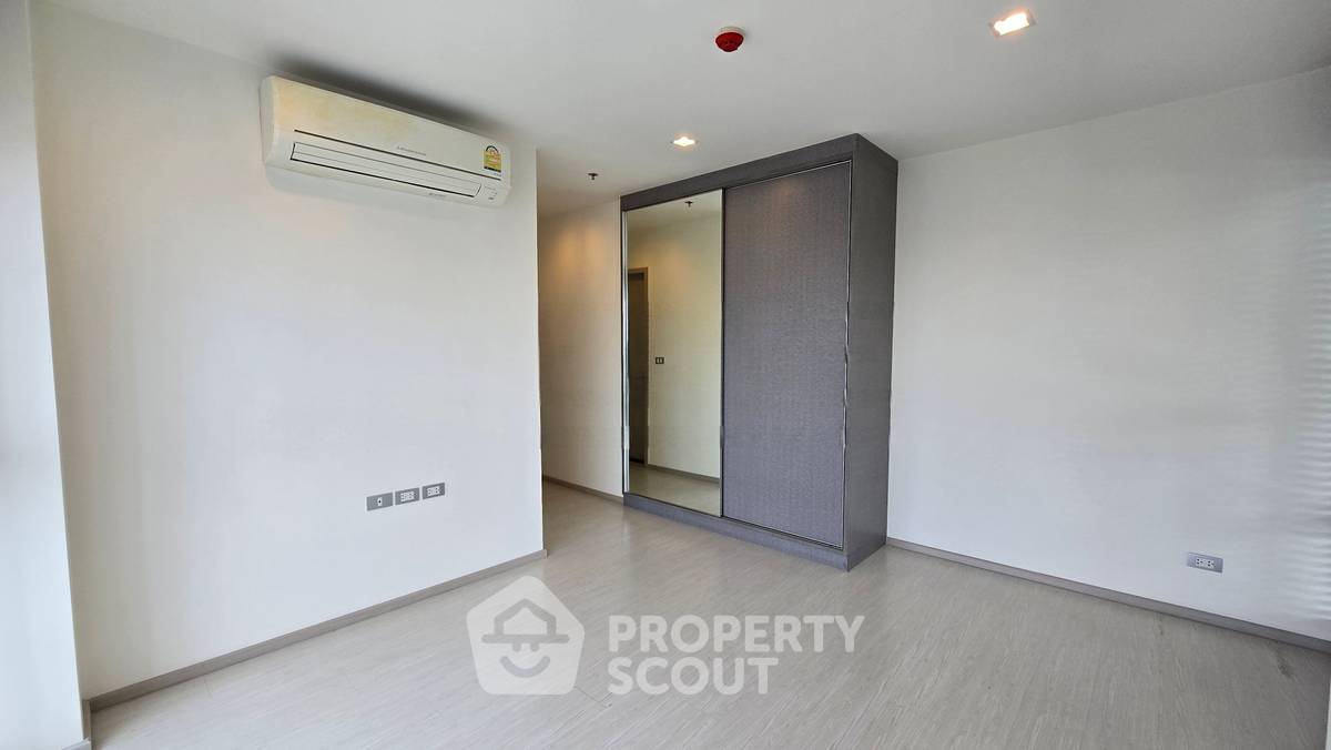 รูป คอนโด 2 ห้องนอน ขาย Rhythm Sukhumvit 36-38 ใกล้ BTS ทองหล่อ 300 ม. (ID 2733845) - รูปที่ 4/17