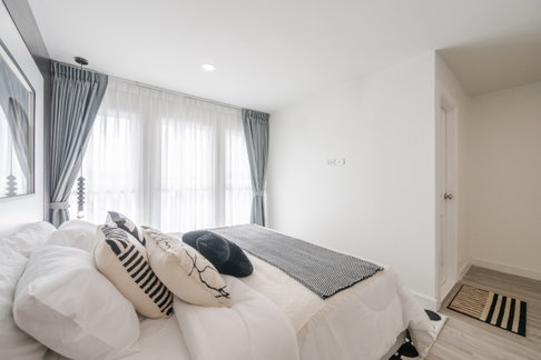 Baan Ruenrom Bangna | 🚗 Convenient location, connecting Srinakarin and Bangna roads.