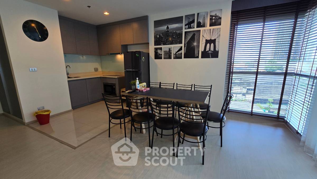รูป คอนโด 2 ห้องนอน ขาย Rhythm Sukhumvit 36-38 ใกล้ BTS ทองหล่อ 300 ม. (ID 2733845) - รูปที่ 16/17