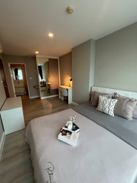P696 Condo for rent Metro luxe Ratchada (Metro luxe Ratchada), very beautiful room, fully furnished, has washing machine, ready to move in