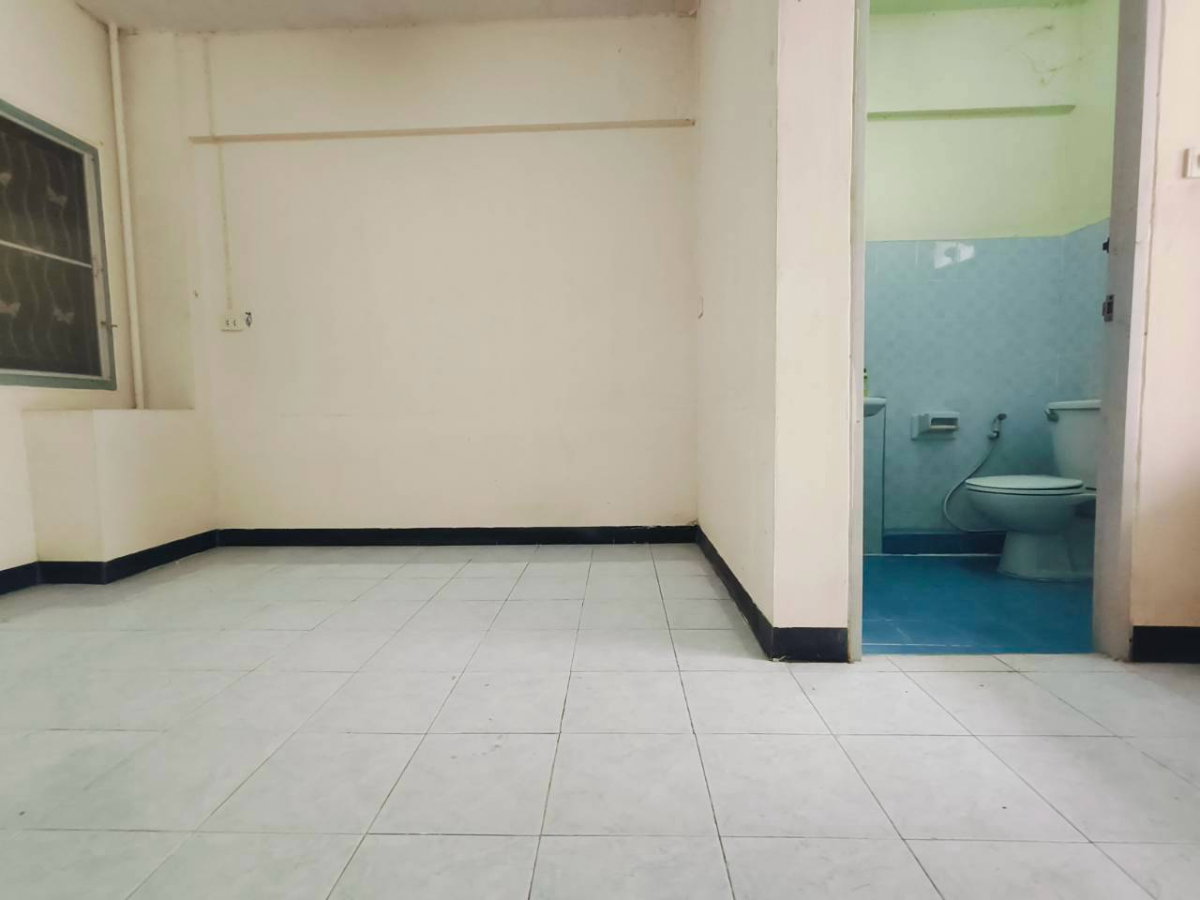 รูป ห้องชุดเอื้ออาทร เขาแตงอ่อน ตึก 4 ชั้น 2 ศรีราชา จังหวัดชลบุรี  - รูปที่ 4/13