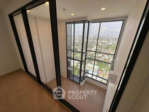 Pet-Friendly 31st-Floor 2-BR Maru Ekkamai 2 Near BTS Ekkamai (ID 2462342)