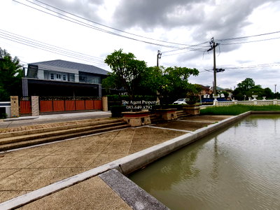 เช่าบ้านเดี่ยว รร.เตรียมอุดมศึกษาน้อมเกล้า  : ให้เช่าบ้านเดี่ยว Perfect Place รามคำแหง 164 โซนโคโรเนียล 5 ห้องนอน 6 ห้องน้ำ 127 ตร.ว. ติด RIS พร้อมอยู่ 95,000 บาท/เดือน