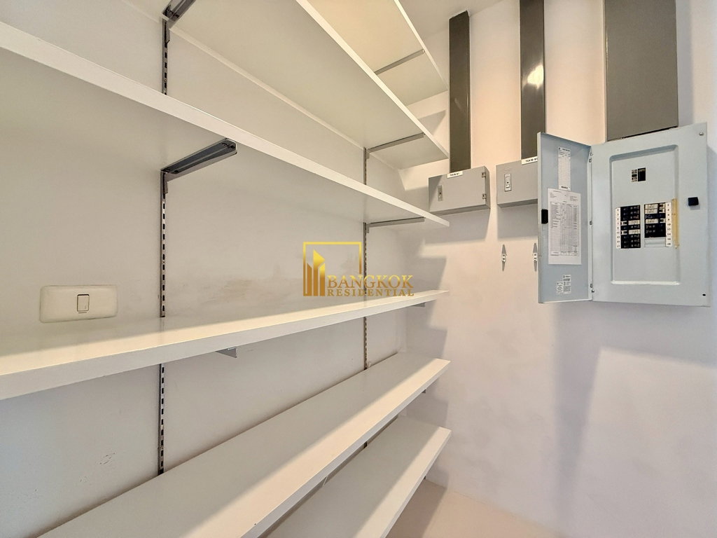 รูป Domus | Spacious 2 Bedroom Luxury Condo in Asoke Area - BR4778CD - รูปที่ 19/37