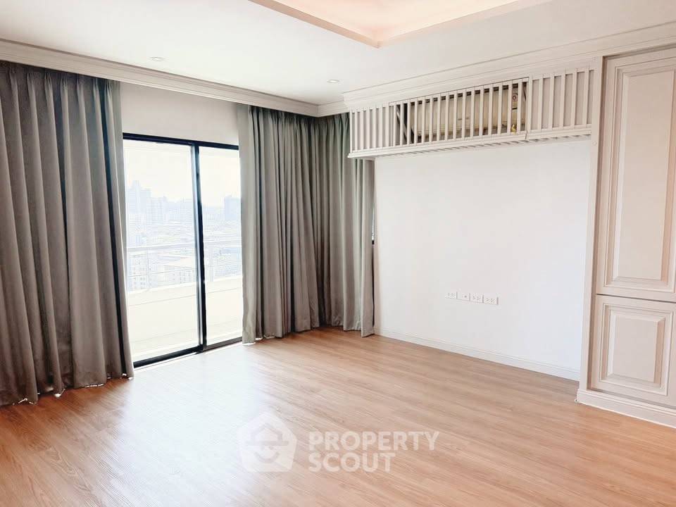 รูป คอนโด 1 ห้องนอน 94 ตร.ม. ชั้น 18 ที่ Sathorn Gardens ใกล้ MRT สีลม (ID 3142929) - รูปที่ 9/12