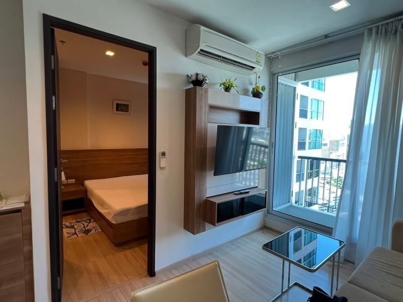 Rhythm Sathorn - 1bed 35sqm. High floor with City view - Rent 20,000/month Available Now