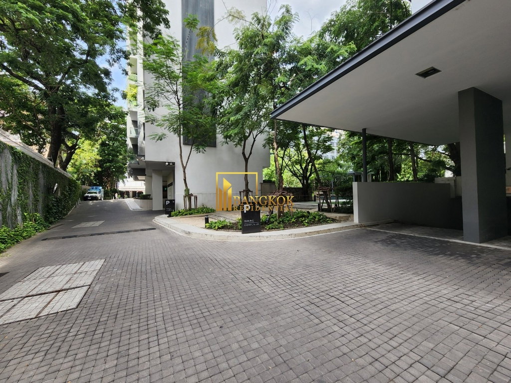 รูป Domus | Spacious 2 Bedroom Luxury Condo in Asoke Area - BR4778CD - รูปที่ 31/37
