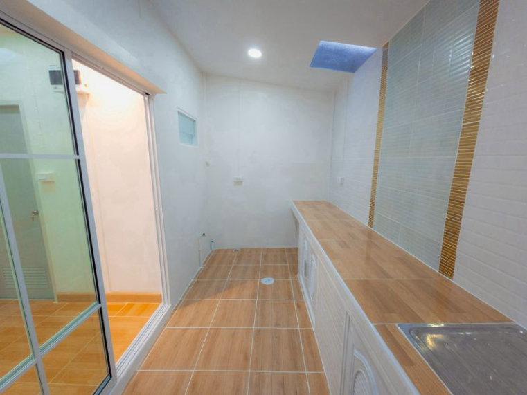 รูป ✨🏡 ขายทาวน์เฮ้าส์พร้อมอยู่ – จิตรณรงค์การ์เด้นเฮ้าส์ (ซอยบางกร่าง 60) ✨ - รูปที่ 6/13