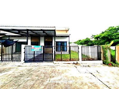 Townhouses for sale : TOWN HOUSE 25.8 Sq.w. Nikhom Pattana Rayong for 1.4M