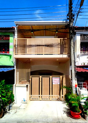 Townhouses for sale : ✨🏡 Townhouse for Sale – Piyawaranrom Village Phase 3 ✨