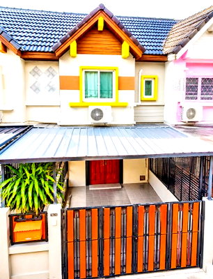 Townhouses for rent Boromarajonani College Of Nursing Noppharat Wachi : Suan Siam Market 200 m., 2 bedrooms, townhouse, 2 floors, 2 bathrooms, fully furnished, 16 sq m., 128 sq m., Suan Siam 3-7, Minburi Technic 3.6 km.,
