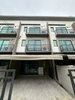 listing thumbnail image 19