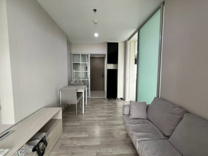 Niche MONO Ramkhamhaeng: A new, fully furnished condo in Ramkhamhaeng, next to the MRT Orange Line (Hua Mak Station).