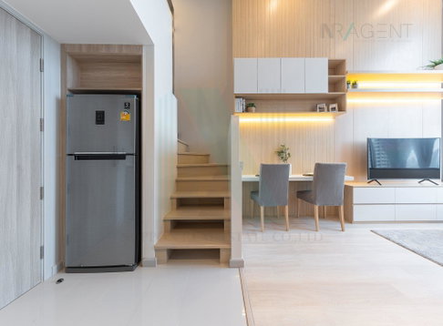 📌 ให้เช่าคอนโด ไนท์บริดจ์ ไพร์ม สาทร อาคาร 1 ชั้น 30 Duplex ขนาด 44.00 ตรม ใกล้ Empire Tower
