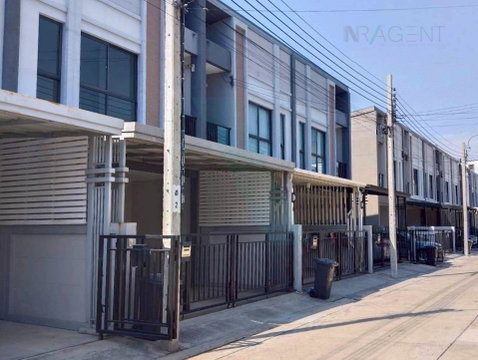 📌 ขายทาวน์เฮาส์ โครงการ เวิร์ฟ เพชรเกษม 81-2 2 ชั้น 3 ห้องนอน 3 ห้องน้ำ