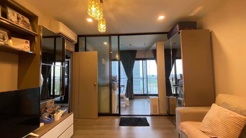 For Rent Condo THE POLITAN RIVE Building 1, Floor 35,1 bed room, Room size 31 sqm