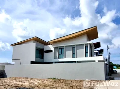 Houses for sale Wiset Road Phuket : 3 Bedroom House for sale in Rawai, Phuket  6636660