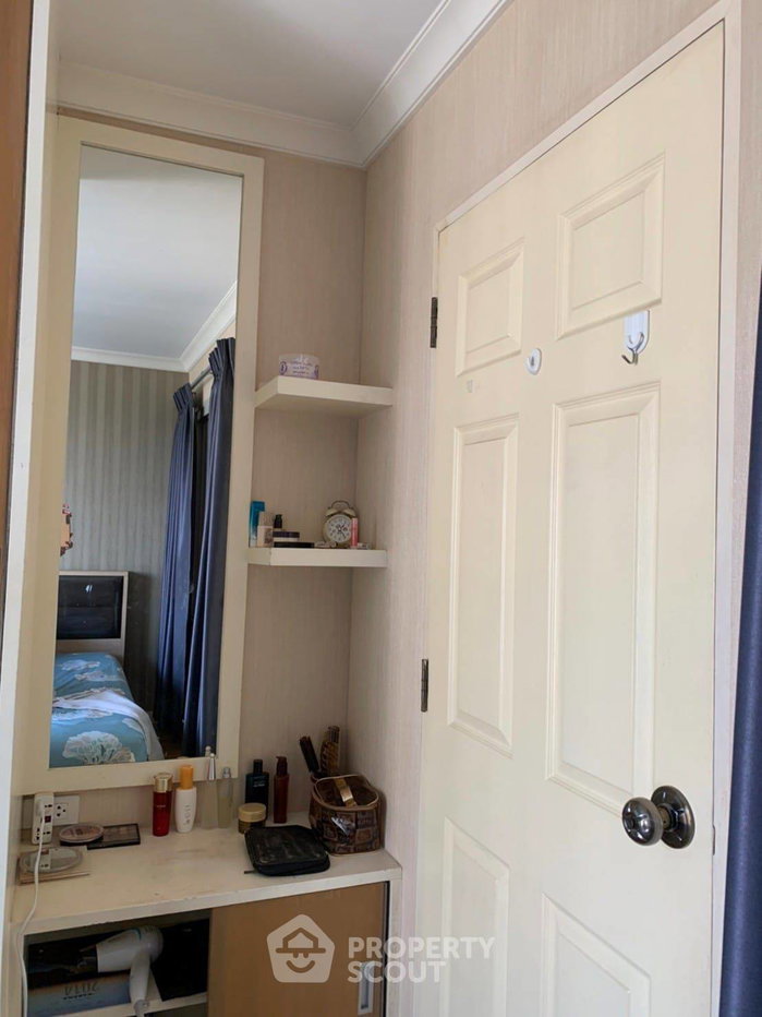picture 27th-Floor 1-BR Condo, Lumpini Place Narathiwat-Chaopraya (ID 754927) - 10/15