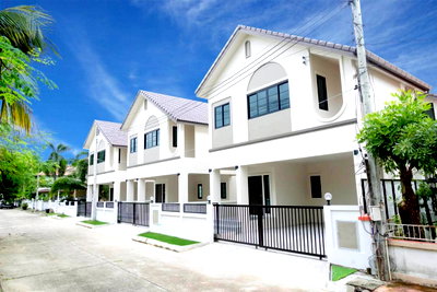 Houses for sale : 🏡 Hot Deal! New Furnished House, Free Transfer Fee, Koolpunt Ville 9 📞 063-664-9056