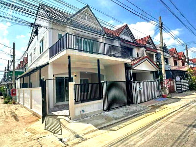 Townhouses for sale Makro Bangbuathong : 📌 For Sell Town house SWEET HOME PARK 2-story 3 bedroom 2 bathroom