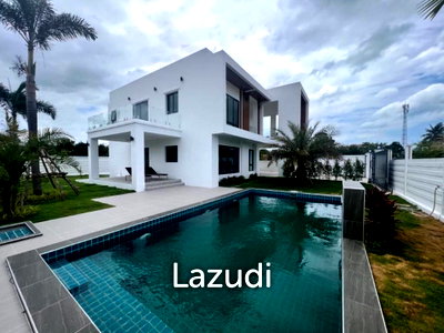 Houses for sale Hua Hin Bus Station : SOI 102 : 2 storey luxury 4 bed pool villa
