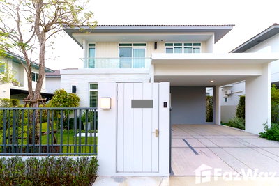 บ้านเดี่ยวให้เช่า : บ้านเดี่ยวให้เช่า 4 ห้องนอน ในโครงการ มัณฑนา บางนา - วงแหวน 5585976