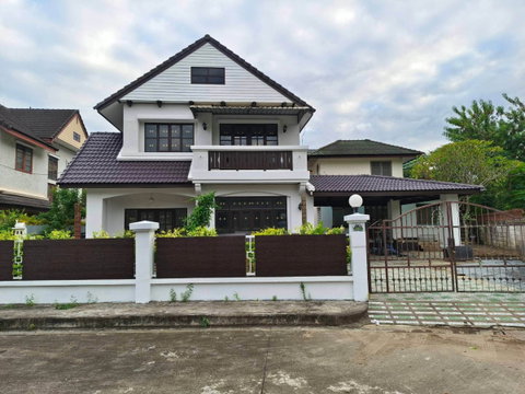 🏡 ขายด่วน! บ้านคู่ 2 หลัง เหมาะทำบ้าน+ออฟฟิศ แลนด์แอนด์เฮ้าส์ สันทราย 📞 063-664-9056