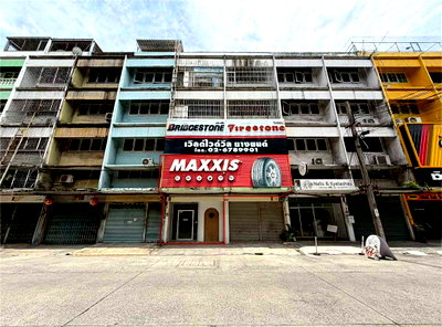 Office for rent : Office space for rent, 1.5 stories, Soi Chan 16. Ready to use as an office.