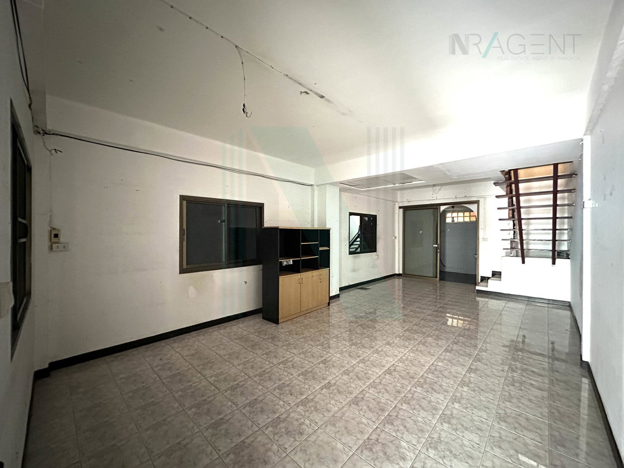 รูป 📌 ขายทาวน์เฮาส์ โครงการ เลิศอุบล 5 2 ชั้น 3 ห้องนอน 2 ห้องน้ำ - รูปที่ 3/8