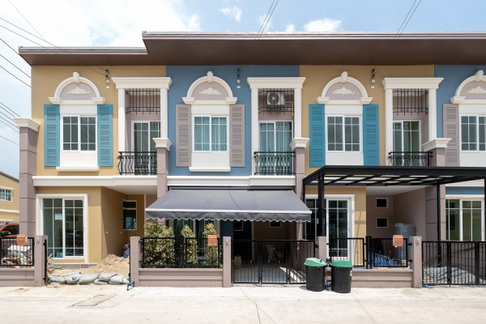 🏡 ให้เช่าทาวน์โฮม 2 ชั้น Golden Town ฟิวเจอร์-รังสิต (ซอยรังสิต-นครนายก 15)  ทำเลทองหลังฟิวเจอร์ฯ  สภาพสวยกว้างขวางพร้อมเข้าอยู่! 🌳