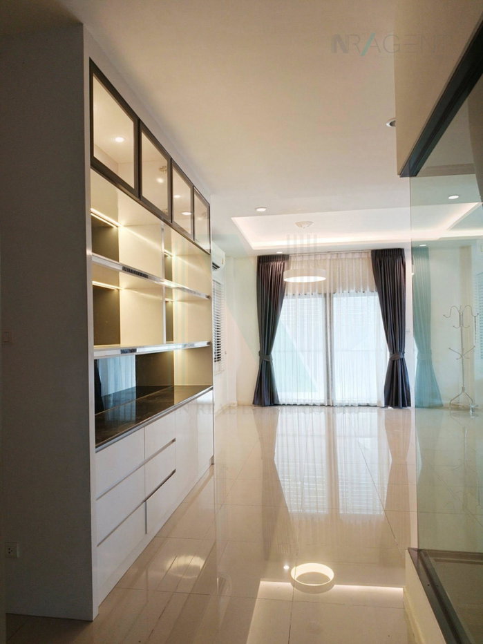 รูป 📌 ขายบ้านเดี่ยว โครงการ เอสเกต พรีเมี่ยม ราชพฤกษ์ 2 ชั้น 4 ห้องนอน 4 ห้องน้ำ - รูปที่ 3/8