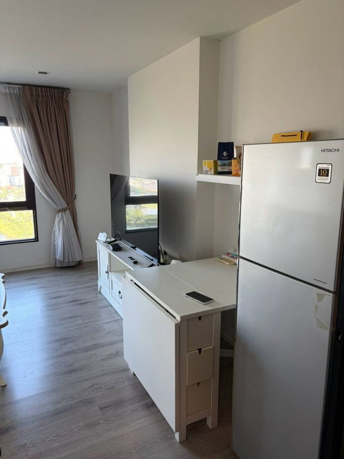 picture For Rent Knightsbridge (Charming Arty Vintage) (BTS Bearing) Unit 989/118 - 9/16