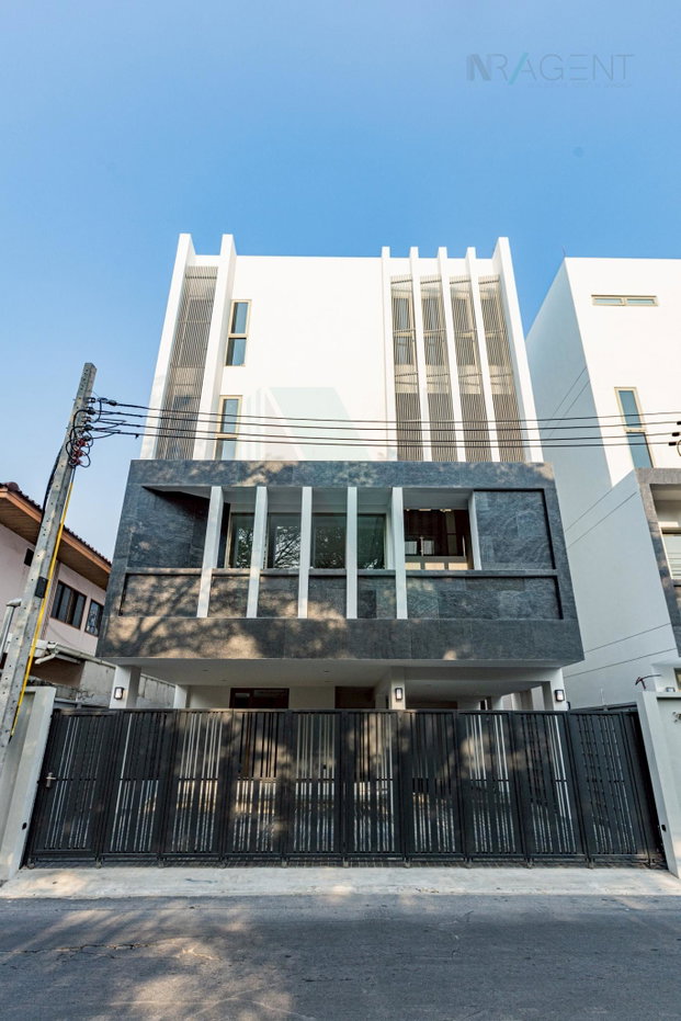 รูป 📌 ให้เช่าบ้านเดี่ยว 4 ชั้น ซิมมิทรี เกษตร-นวมินทร์ 3 ห้องนอน 4 ห้องน้ำ - รูปที่ 1/8