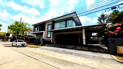 บ้านเดี่ยว สนามบินสุวรรณภูมิ : 📌 ขายบ้านเดี่ยว โครงการ ลัดดารมย์ บางนา 2 ชั้น 4 ห้องนอน 4 ห้องน้ำ