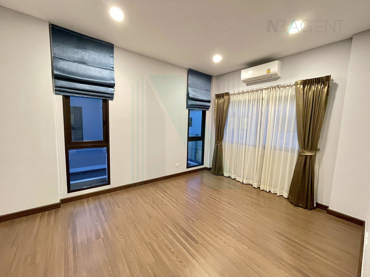 รูป 📌 ขายบ้านเดี่ยว โครงการ เดอะ ซิตี้ รามอินทรา 2 2 ชั้น 5 ห้องนอน 6 ห้องน้ำ - รูปที่ 4/8