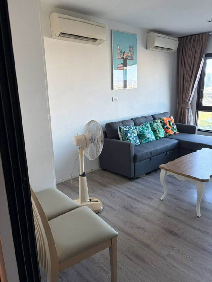 picture For Rent Knightsbridge (Charming Arty Vintage) (BTS Bearing) Unit 989/118 - 5/16