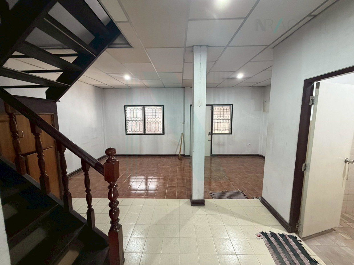 รูป 📌 ขายบ้านแฝด โครงการ หมู่บ้านบ้านบัวทอง 2 ชั้น 3 ห้องนอน 1 ห้องน้ำ - รูปที่ 3/8