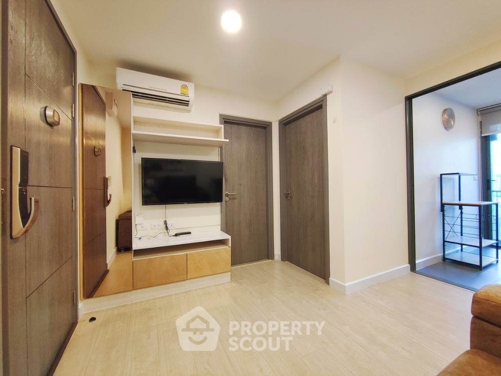 รูป คอนโด 1 ห้องนอน เมโทรลักซ์ โรสโกลด์ พหลฯ-สุทธิสาร ใกล้ BTS สะพานควาย (ID 750067) - รูปที่ 1/12