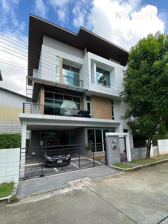 ขายบ้านเดี่ยว : 📌 ขายบ้านเดี่ยว โครงการ เนอวานา บียอนด์ ไลท์ พระราม 9 3 ชั้น 3 ห้องนอน 3 ห้องน้ำ