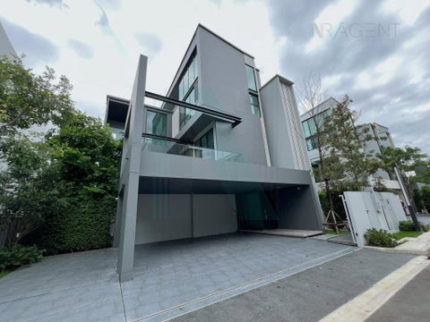 📌 ขายบ้านเดี่ยว โครงการ วีเว่ กรุงเทพกรีฑา 3 ชั้น 4 ห้องนอน 5 ห้องน้ำ